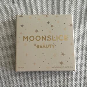 Moonslice beauty blush